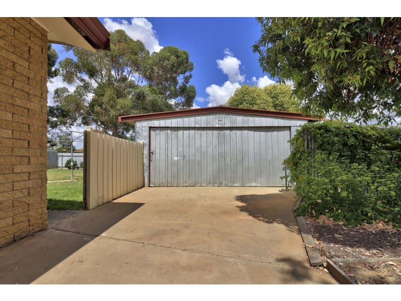 516 Henry Street, Deniliquin NSW 2710