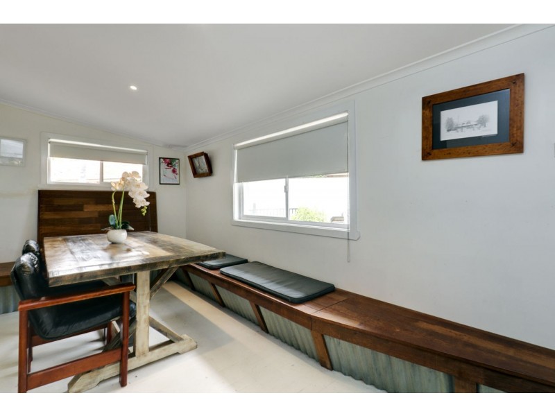 213 River Street, Deniliquin NSW 2710