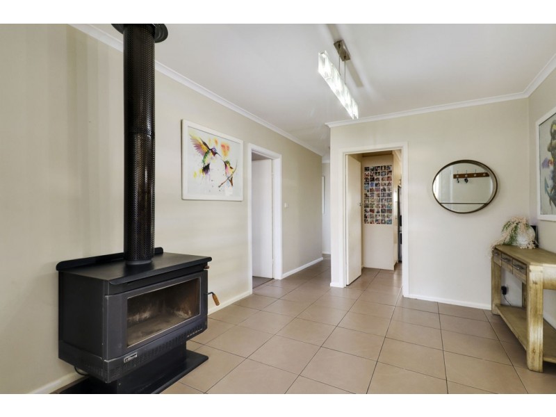 83 Russell Street, Deniliquin NSW 2710