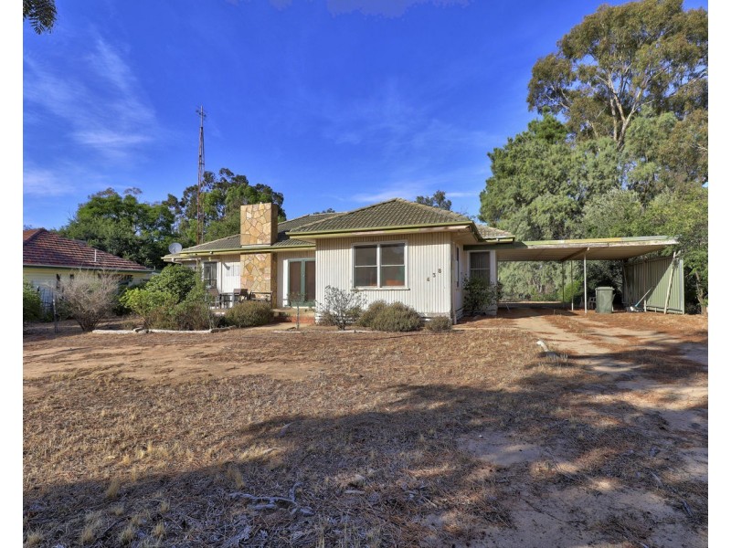 438 Hay Road, Deniliquin NSW 2710