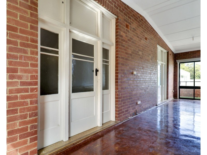 219 Cressy Street, Deniliquin NSW 2710