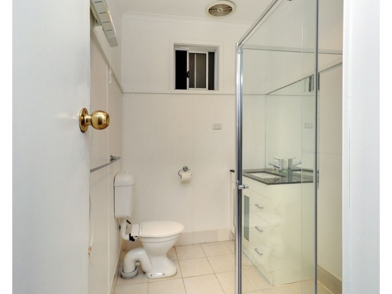 292 Sloane Street, Deniliquin NSW 2710