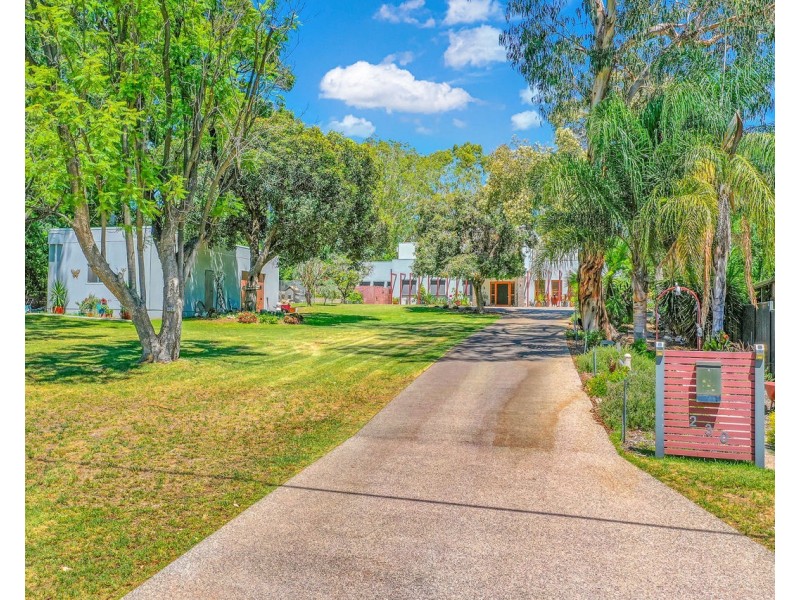 230 River Street, Deniliquin NSW 2710