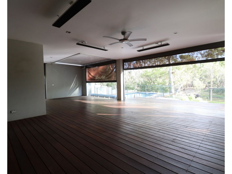 230 River Street, Deniliquin NSW 2710