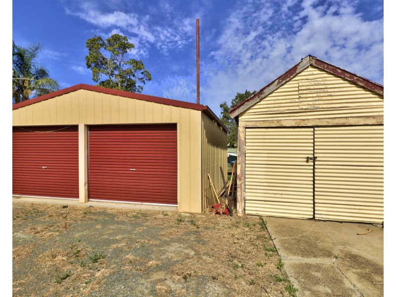 104 Hughes Street, Deniliquin NSW 2710