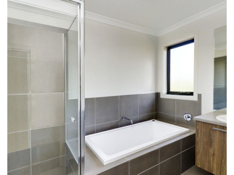 7 Opitz Crt, Mathoura NSW 2710