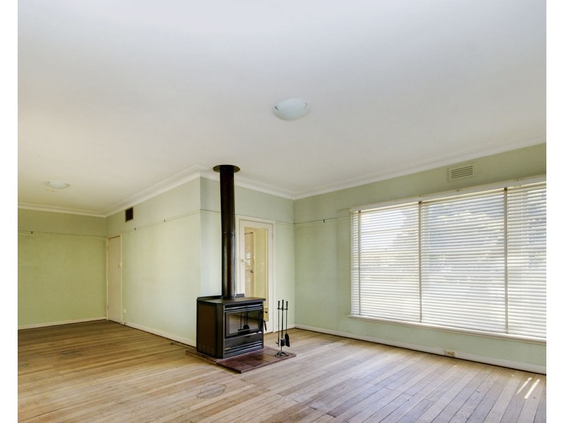 417 Henry Street, Deniliquin NSW 2710