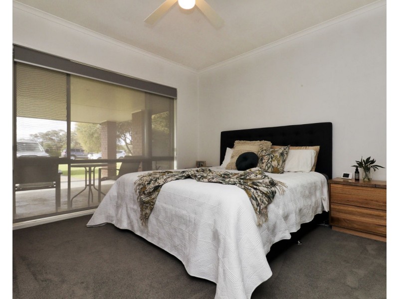 292 Fitzroy Street, Deniliquin NSW 2710