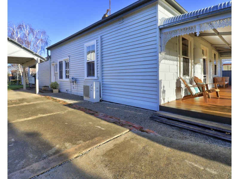 218 Henry Street, Deniliquin NSW 2710