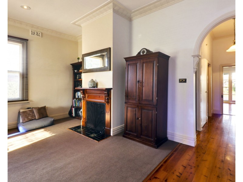 218 Henry Street, Deniliquin NSW 2710