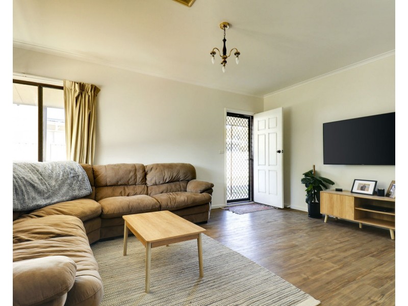 523 St Michael Street, Deniliquin NSW 2710