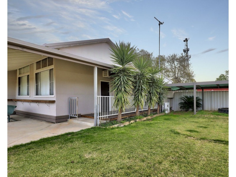 439 Charlotte Street, Deniliquin NSW 2710