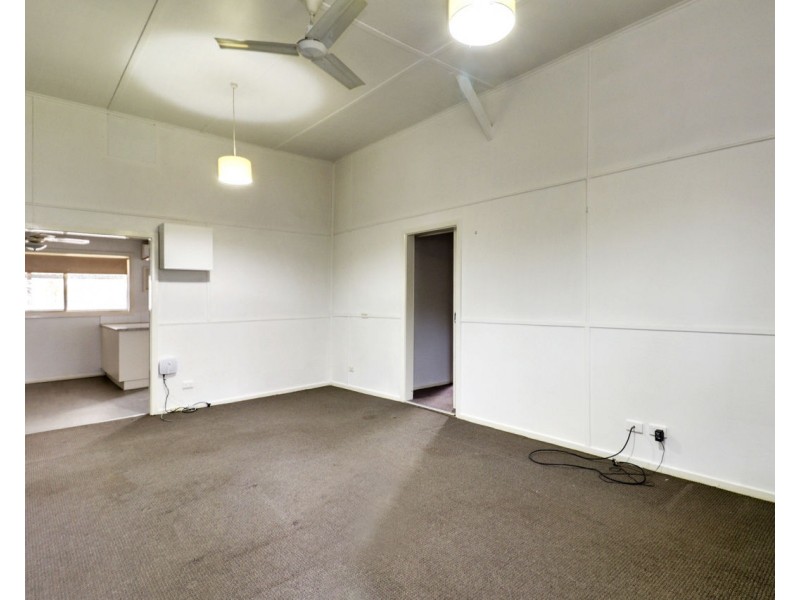 439 Charlotte Street, Deniliquin NSW 2710