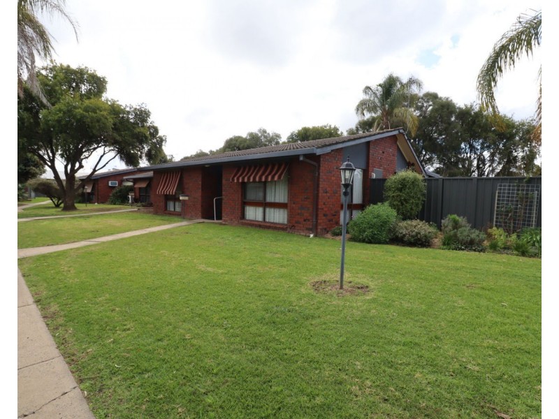 1/356 Wood Street, Deniliquin NSW 2710