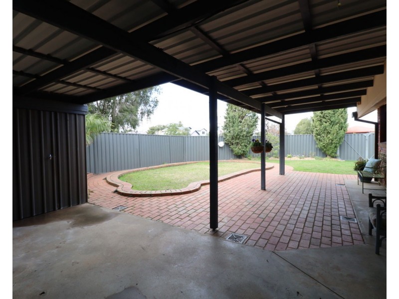 1/356 Wood Street, Deniliquin NSW 2710