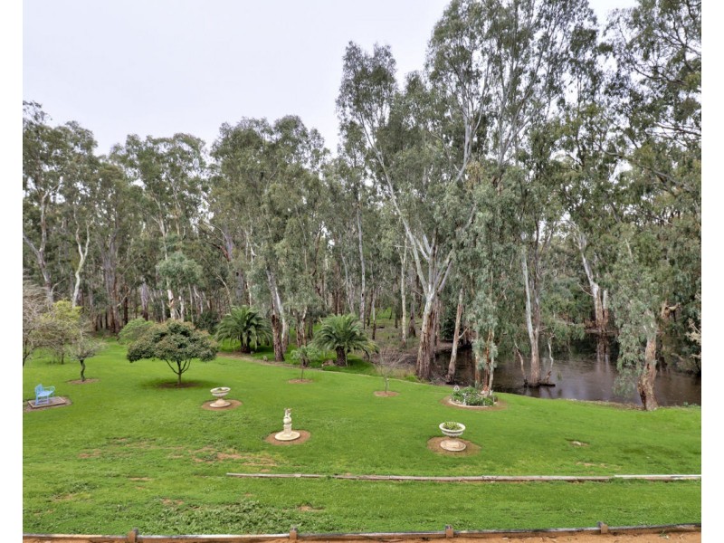 61-63 Gulpa Street, Mathoura NSW 2710