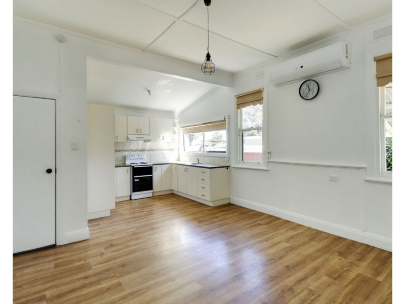 498 Henry Street, Deniliquin NSW 2710