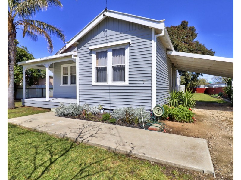 498 Henry Street, Deniliquin NSW 2710
