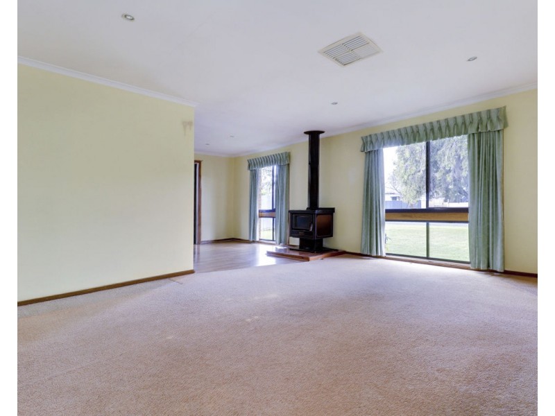 173 Yarra Street, Deniliquin NSW 2710