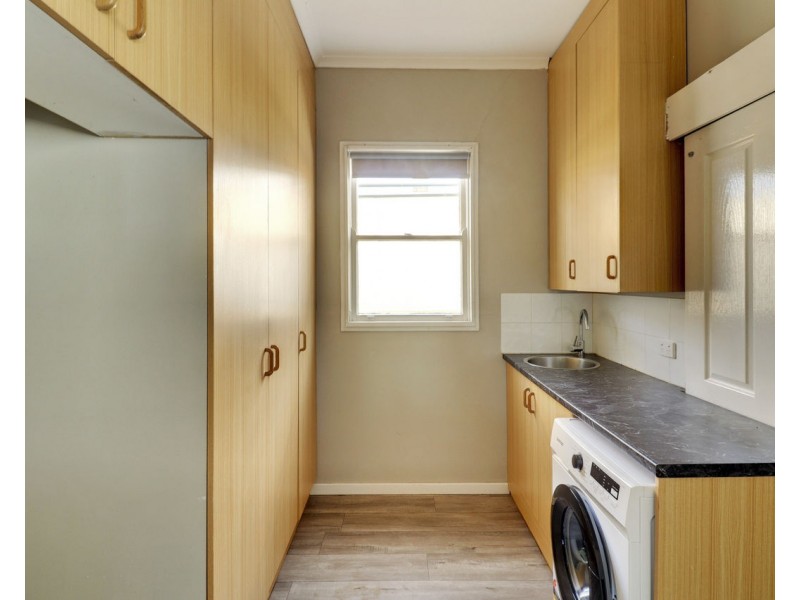 455 Poictiers Street, Deniliquin NSW 2710