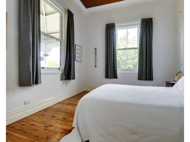 105 Edwardes Street, Deniliquin NSW 2710