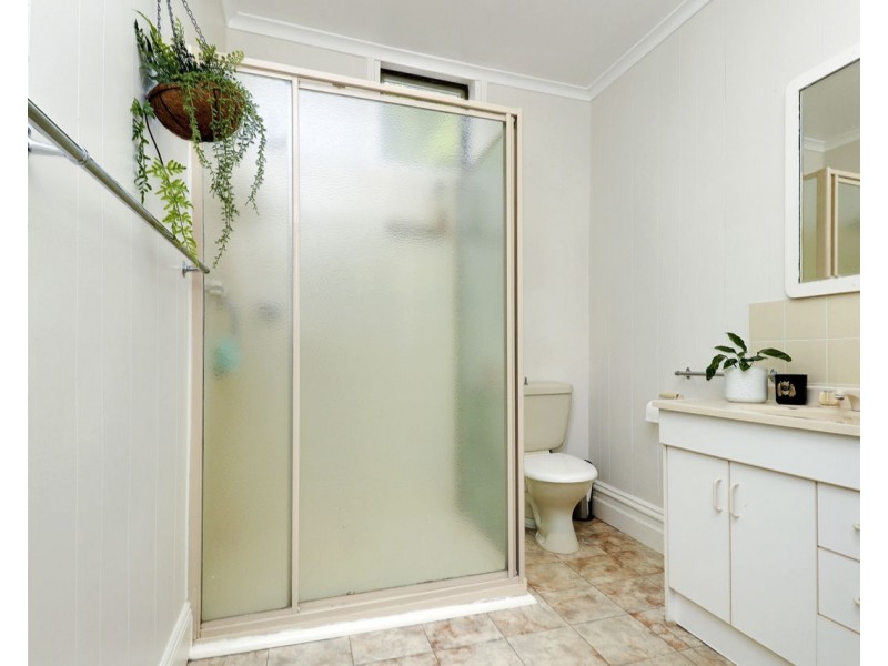 105 Edwardes Street, Deniliquin NSW 2710