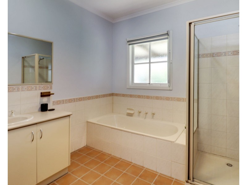 57 Livingstone Street, Mathoura NSW 2710