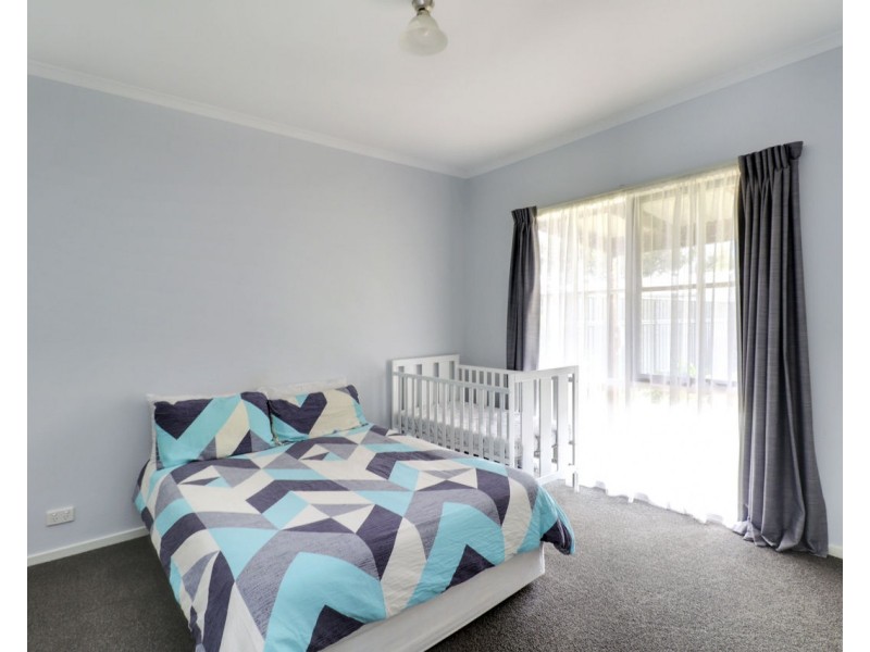 57 Livingstone Street, Mathoura NSW 2710