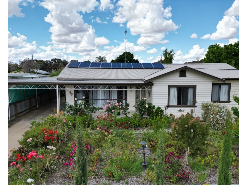 317 Finley Road, Deniliquin NSW 2710