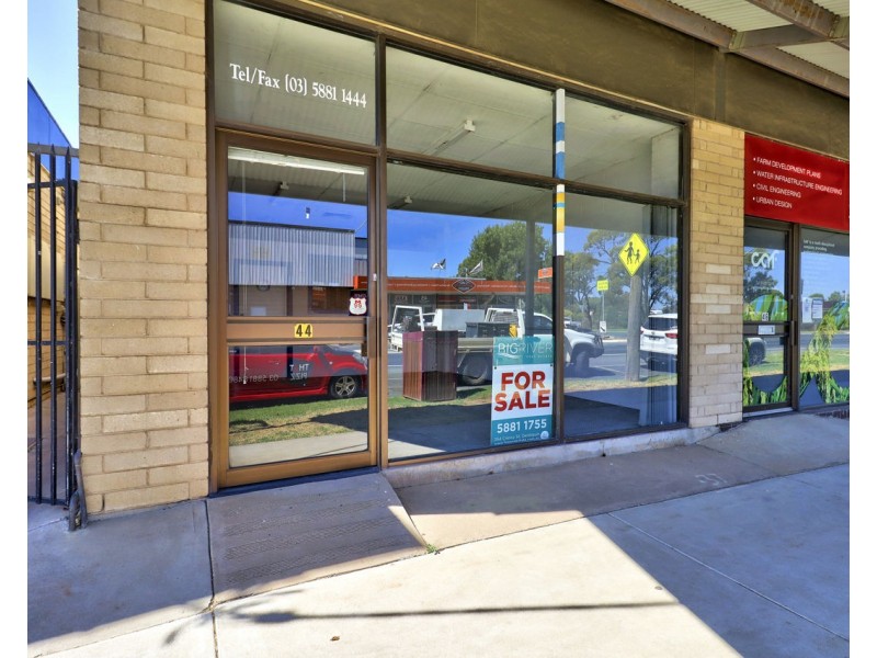 4/44 Hardinge Street, Deniliquin NSW 2710