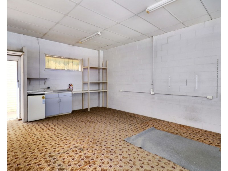 4/44 Hardinge Street, Deniliquin NSW 2710