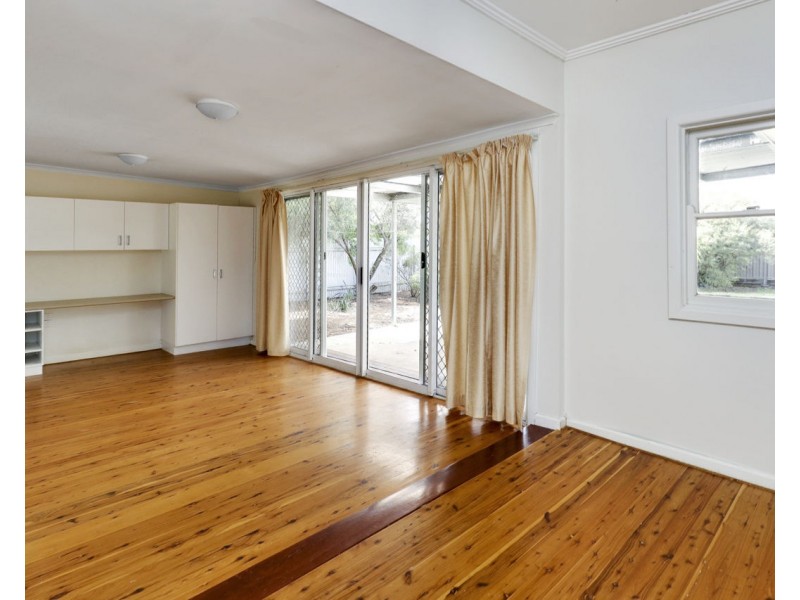 106 Junction Street, Deniliquin NSW 2710