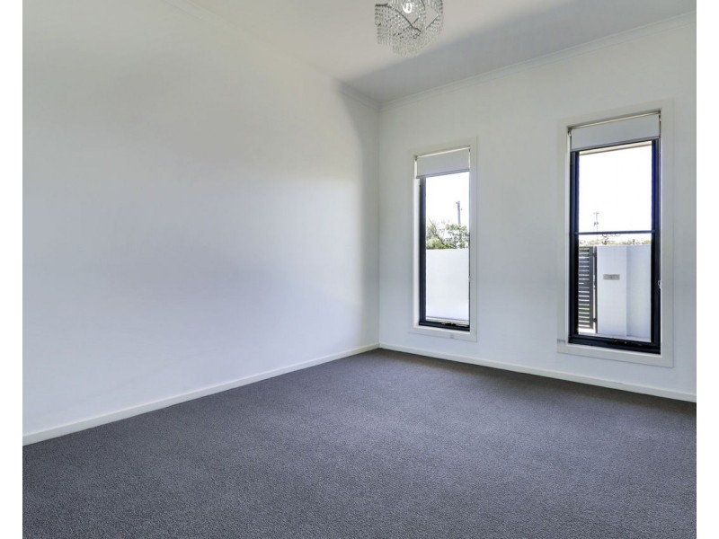 444 Cressy Street, Deniliquin NSW 2710