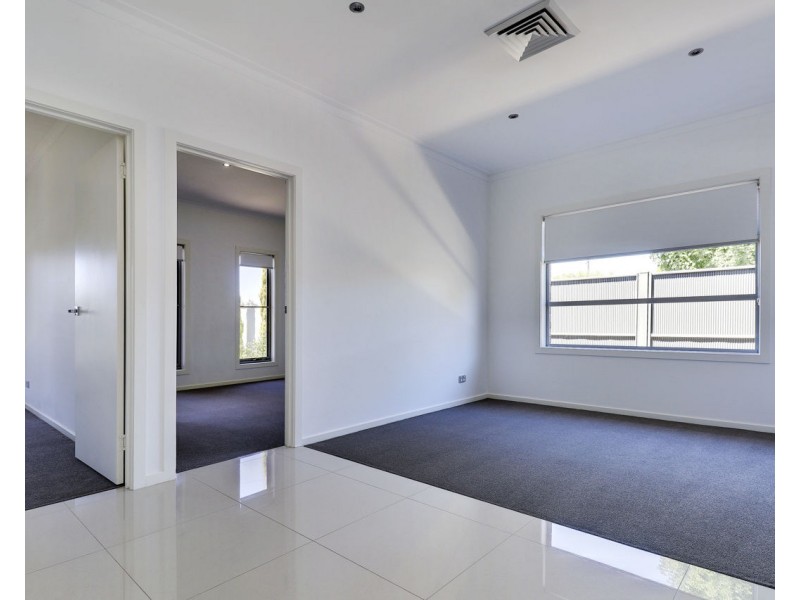 444 Cressy Street, Deniliquin NSW 2710