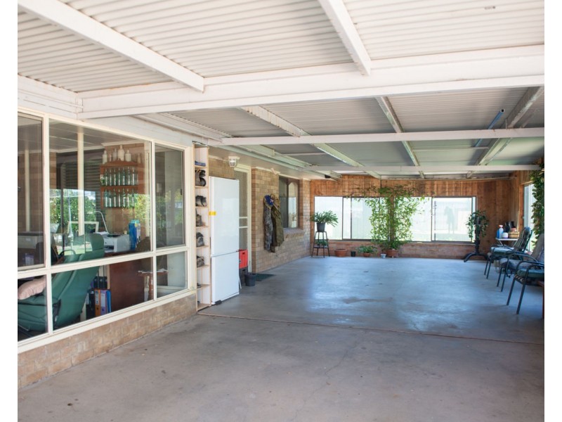 15 Greaves Crescent, Deniliquin NSW 2710