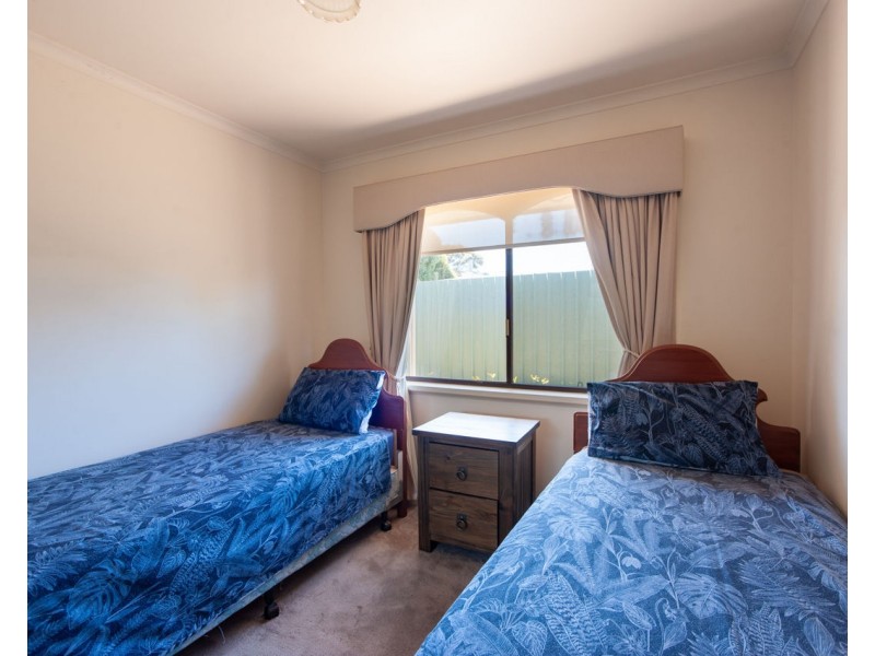 15 Greaves Crescent, Deniliquin NSW 2710