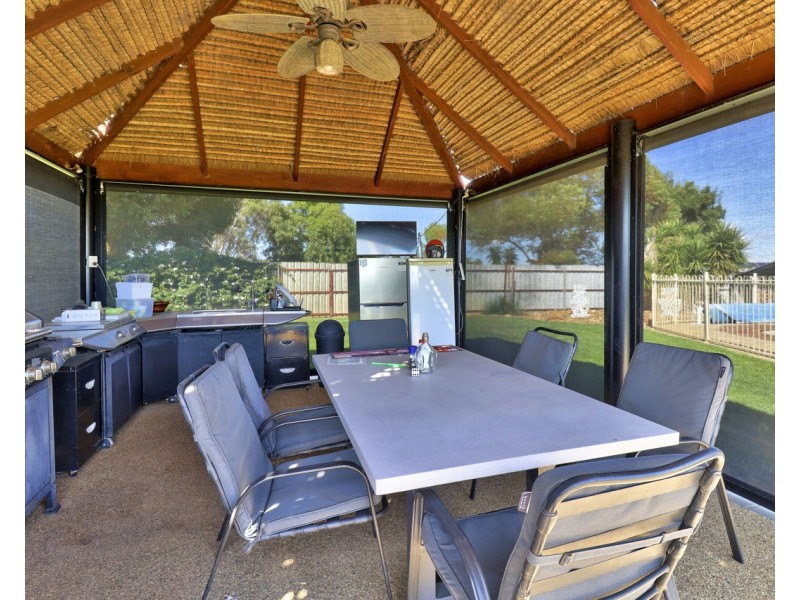 47 Lawson Syphon Road, Deniliquin NSW 2710