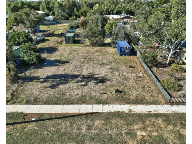 30 Burnes Street, Mathoura NSW 2710