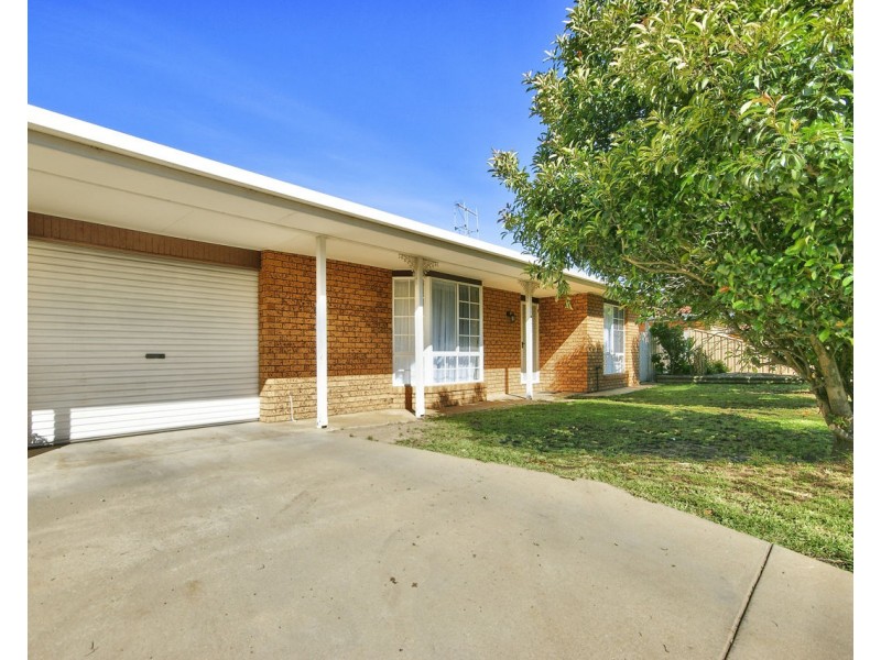 1/281 Harfleur Street, Deniliquin NSW 2710