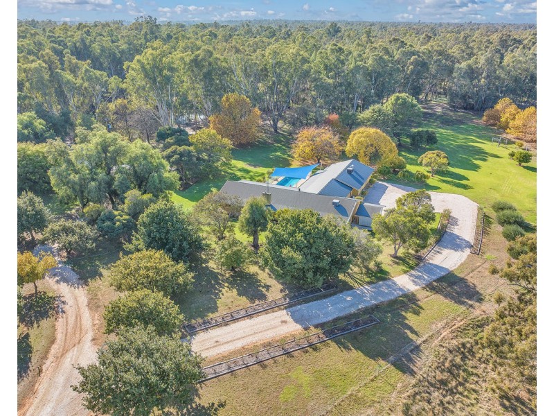 3924 Cobb Highway, Mathoura NSW 2710