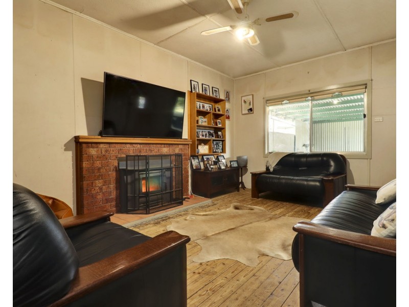 480 Cressy Street, Deniliquin NSW 2710