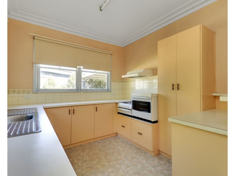 472 George Street, Deniliquin NSW 2710