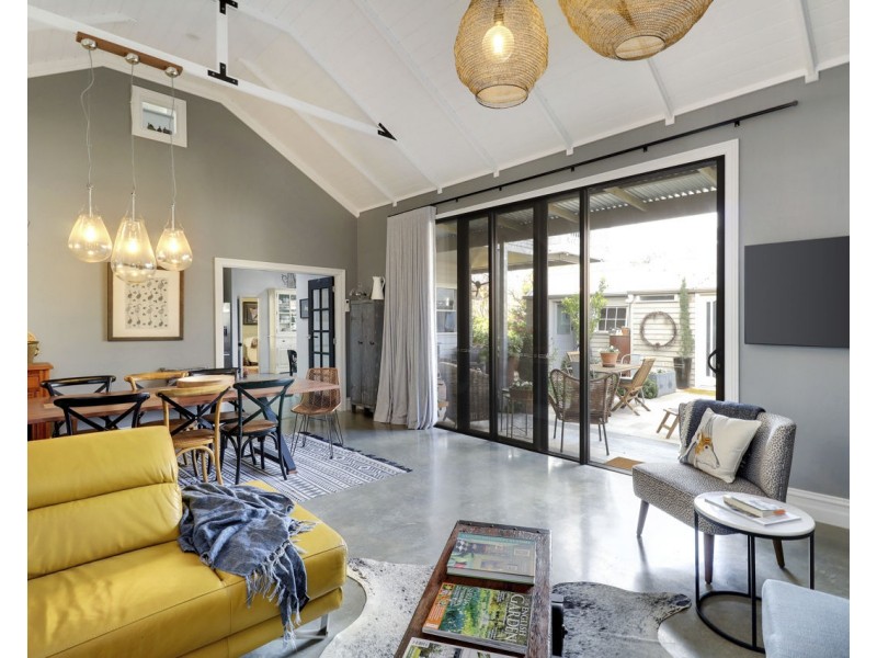 426 Charlotte Street, Deniliquin NSW 2710