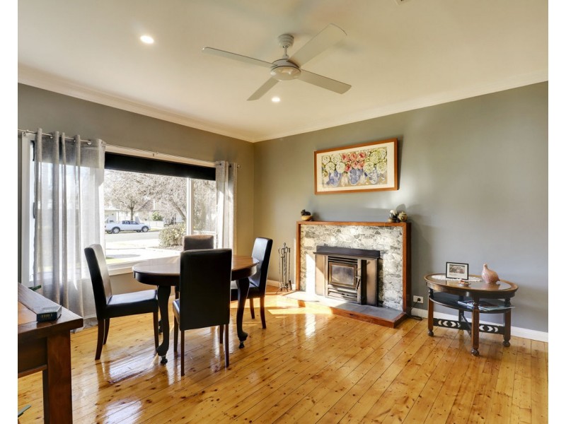 476 Cressy Street, Deniliquin NSW 2710