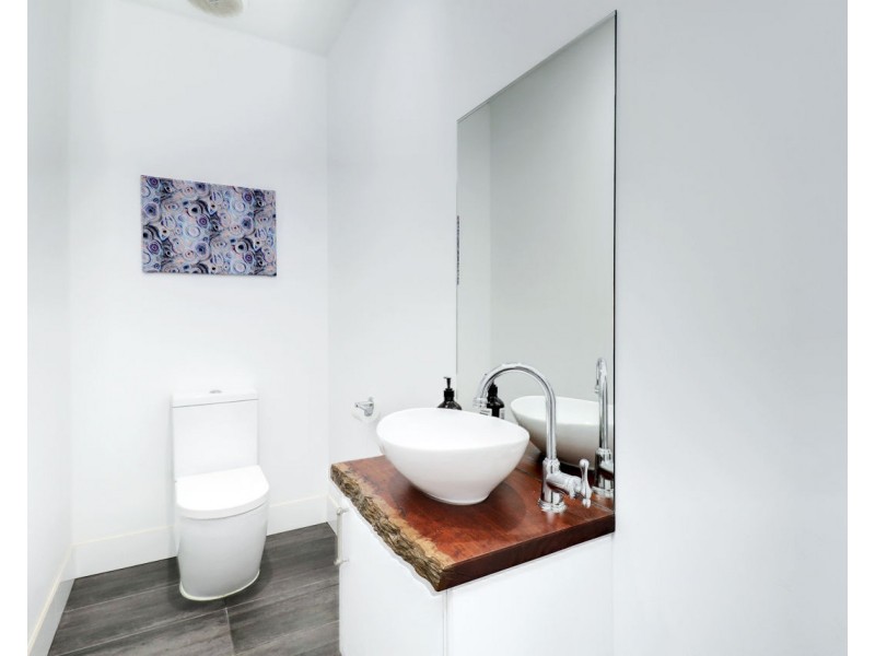 476 Cressy Street, Deniliquin NSW 2710