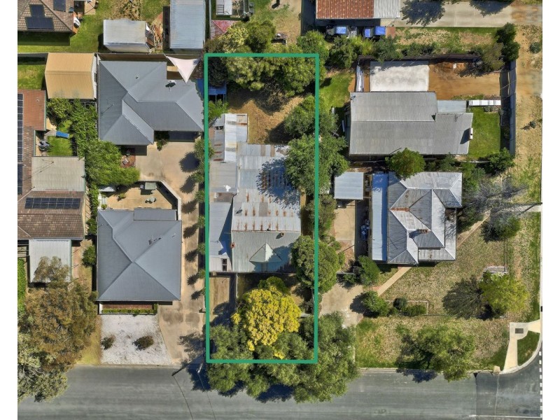 284 Harfleur Street, Deniliquin NSW 2710