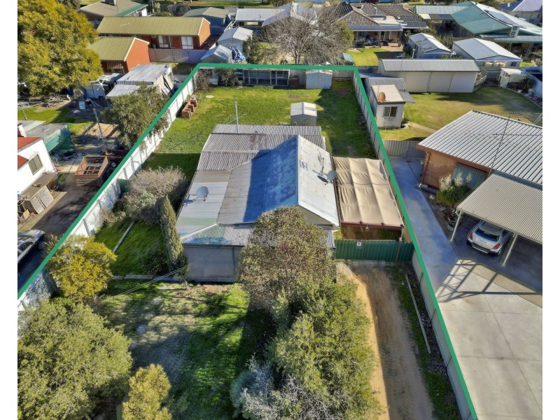 492 Henry Street, Deniliquin NSW 2710