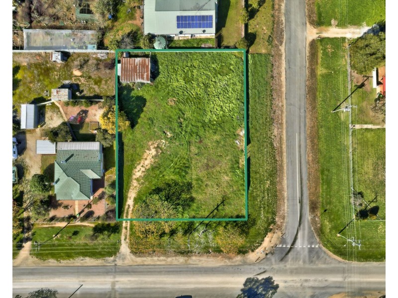 10 Lawrence Street, Mathoura NSW 2710
