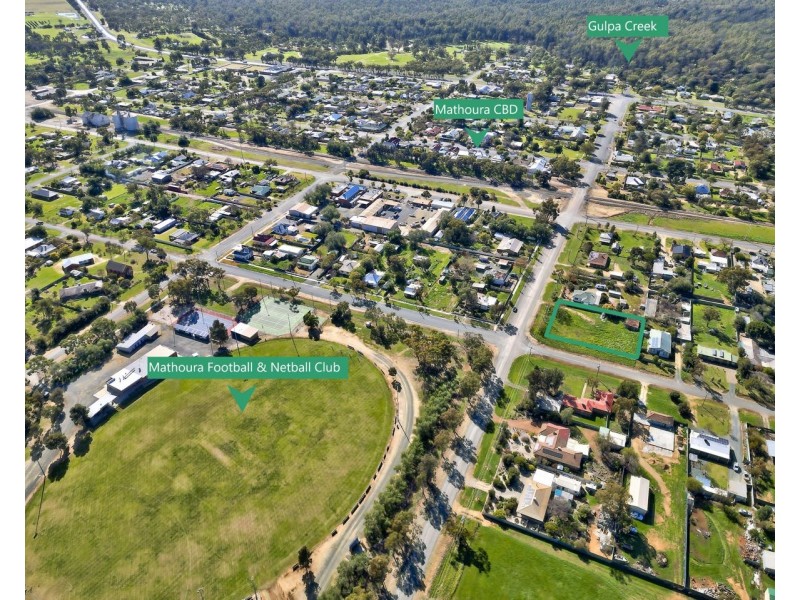 10 Lawrence Street, Mathoura NSW 2710