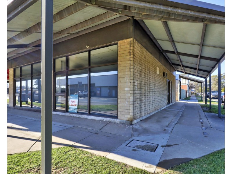 8/52 Hardinge Street, Deniliquin NSW 2710